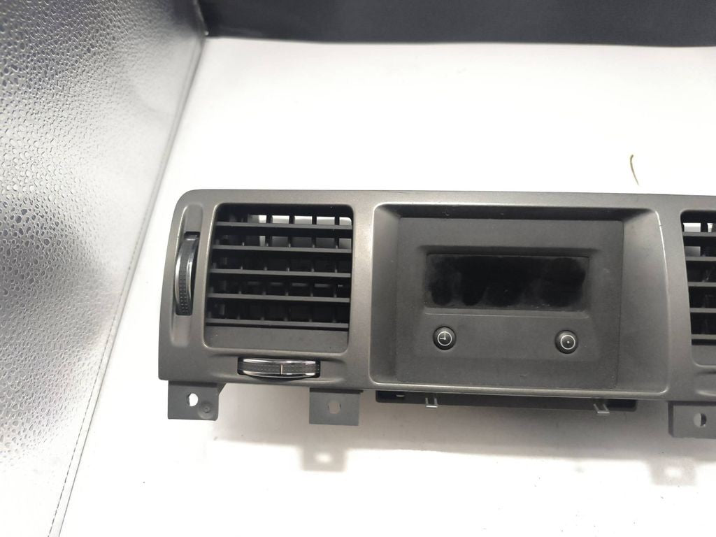 Opel Vectra C 2004 Dashboard LCD screen display clock 13208193 