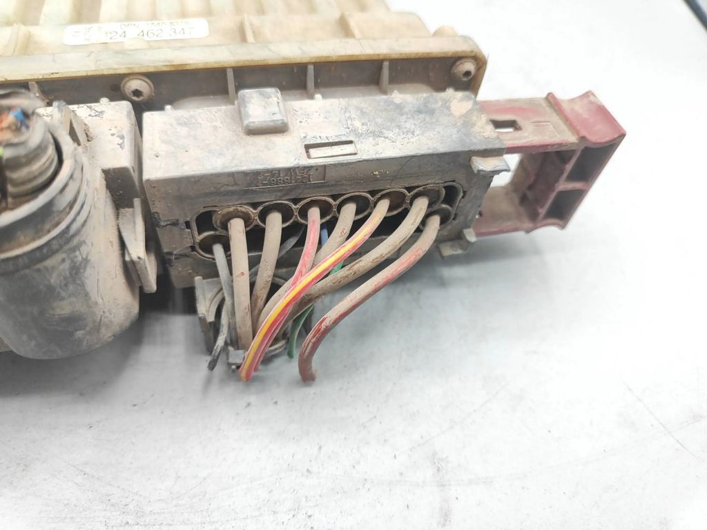 Opel Astra G 2000 Diesel Coolant fan control module relay 24462347 