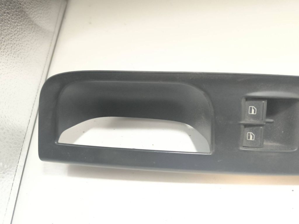 Volkswagen PASSAT B6 2008 Front Left Electric window control switch 