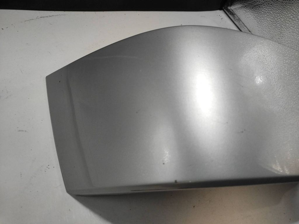 Saab 9-5 2.0T 110kW Petrol 2000 Rear right tail light trim cover 4593463 