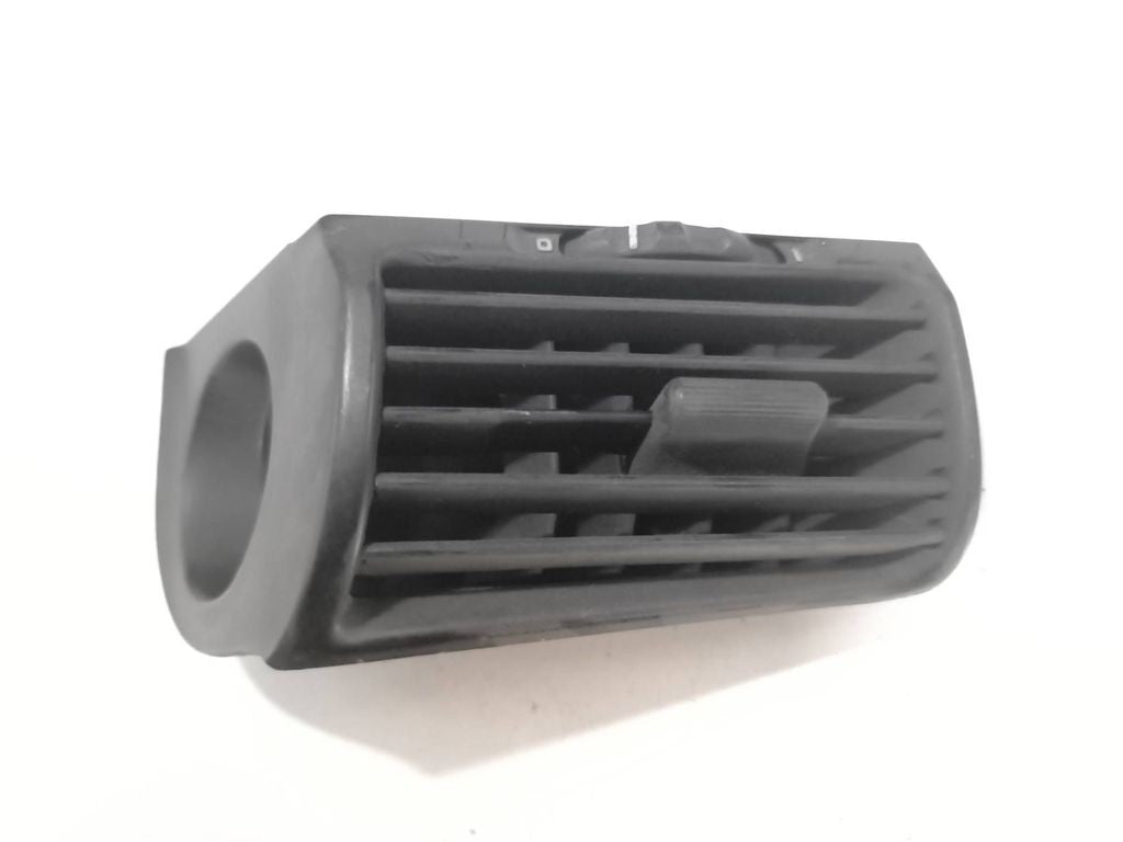 BMW 5 E34 1994 dashboard side air vent grill trim 1384087 