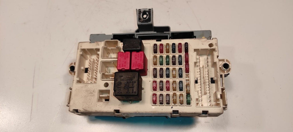 Alfa Romeo 147 2003 Interior Fuse Box Module 51711428 NPL93702