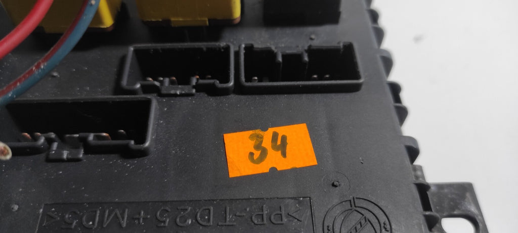 Alfa Romeo 156 2.4JTD 110kW Diesel Engine Fuse Box Module 60679160 A223