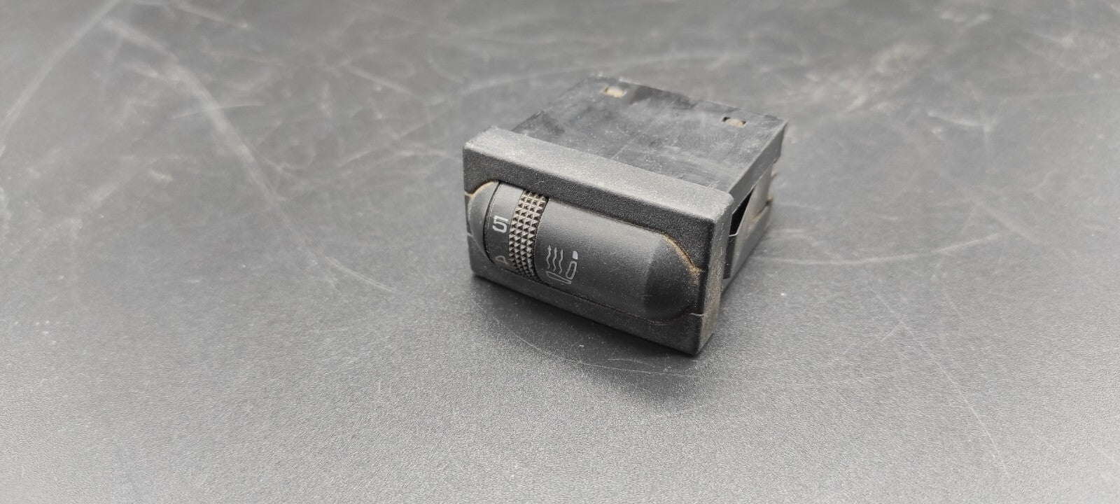 Volkswagen VW Transporter T4 1997 Heated Seats Switch Button 3A0963563A