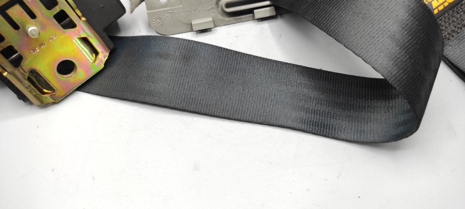 Alfa Romeo 166 2.4JTD 110kW 2003 Rear Left Seat Safety Seatbelt 044047