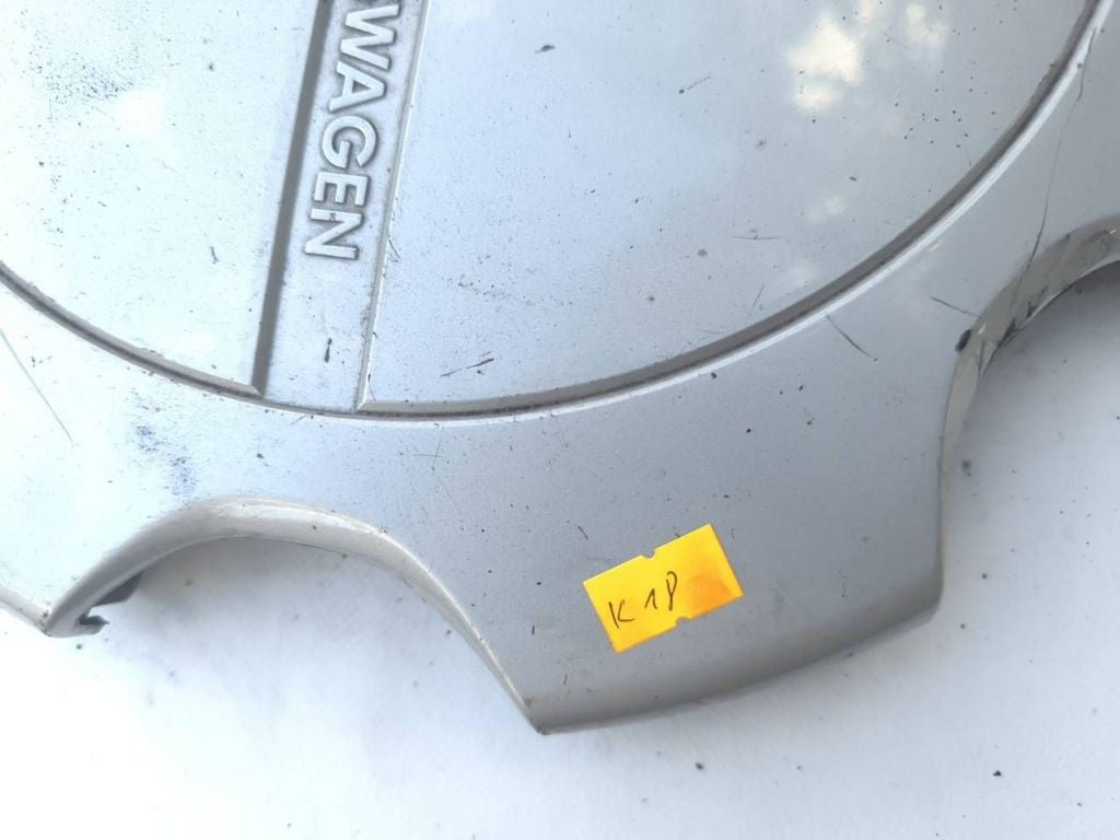 Volkswagen VW PASSAT B4 1995 R14 wheel hub cap trim 357601147A 