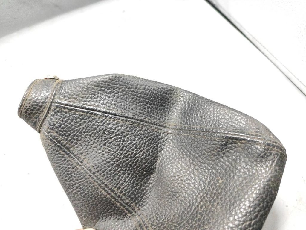 Alfa Romeo 155 1.8i 103kW 1994 Manual Gear lever shifter trim leather  