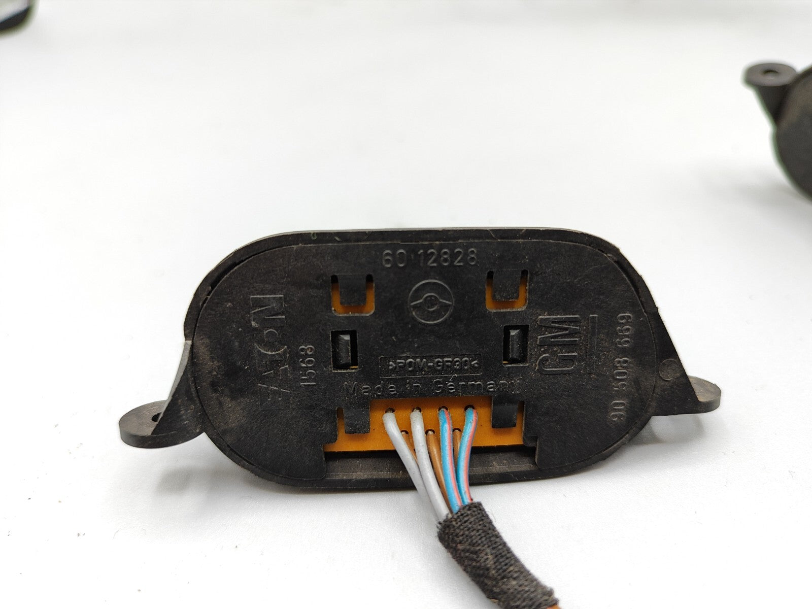 Opel Vectra B 2000 Steering Wheel Multifunction Buttons 15689800