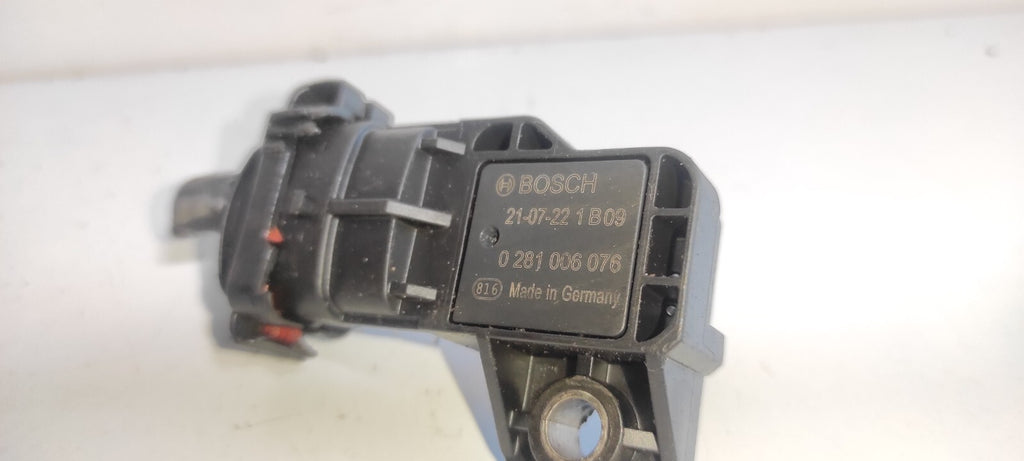 Alfa Romeo 156 2.4JTD 129kW 2004 Intake Manifold Pressure Sensor 0281006076