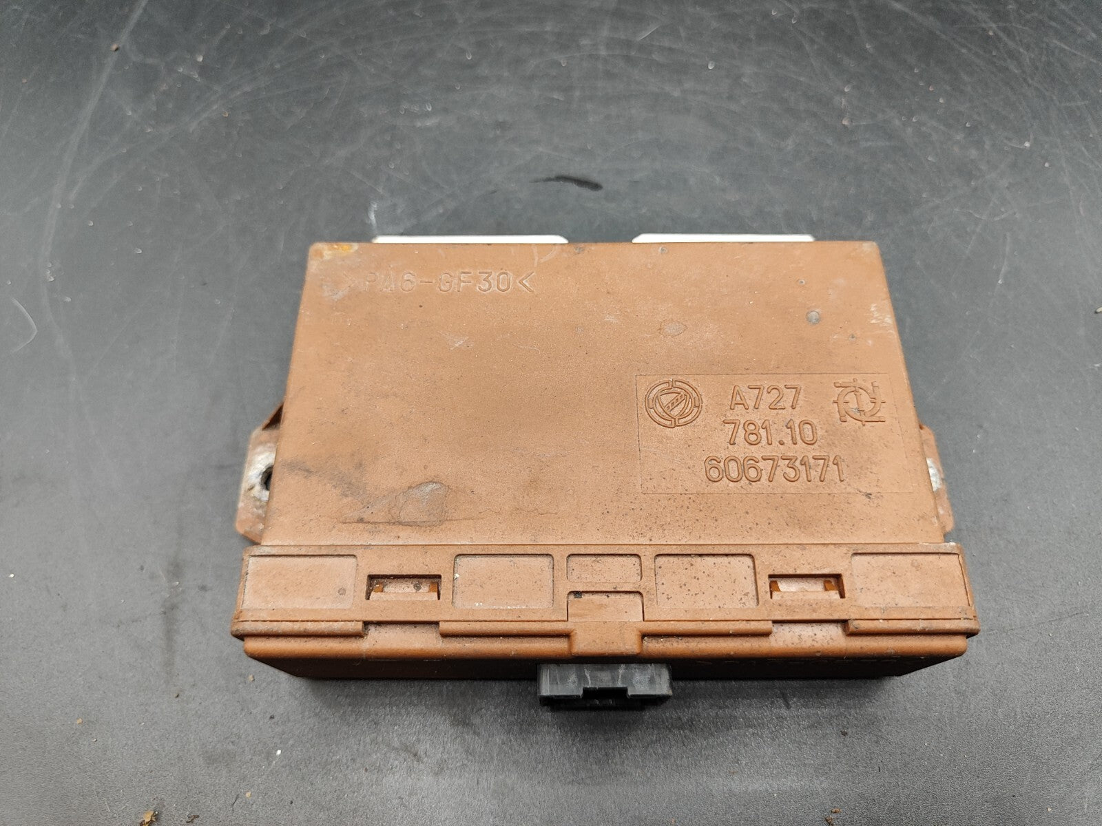 Alfa Romeo 156 2.4JTD 110kW Diesel 2001 Headlight control module 60673171