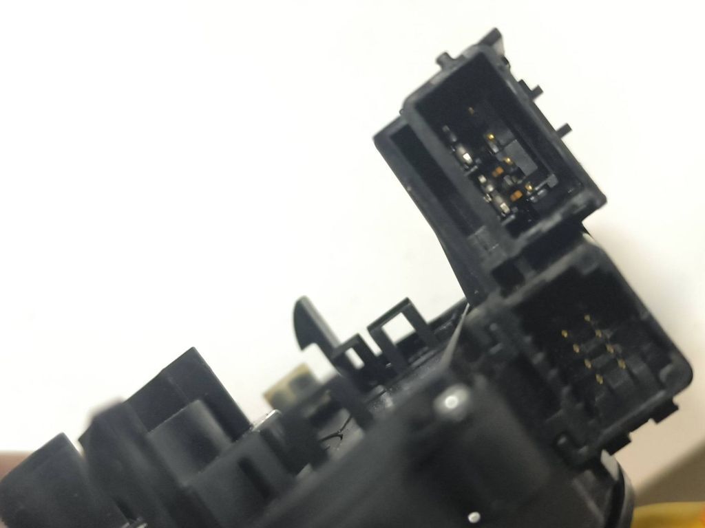 Toyota Avensis T250 2.2D 2006 Slip ring clock squib SRS ring 