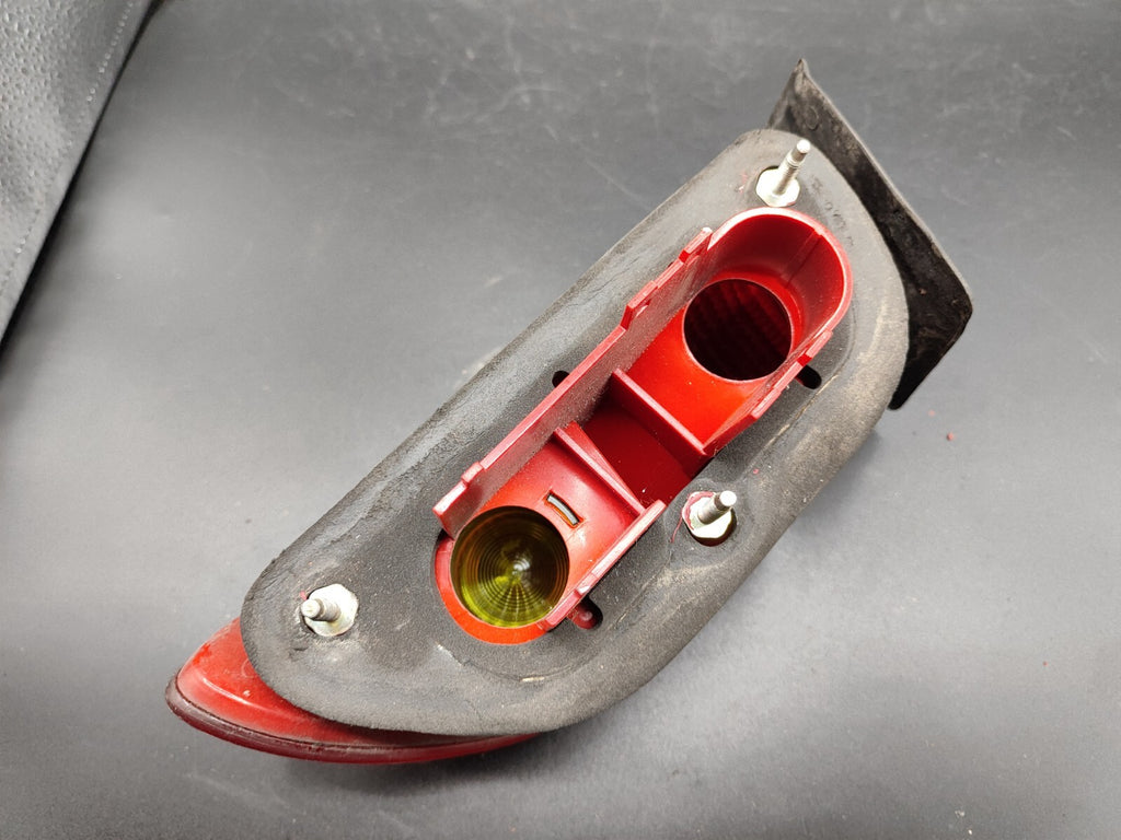 Alfa Romeo 156 SW 2.4D JTD 150HP 2004 LHD Rear Left Outer Taillight Light