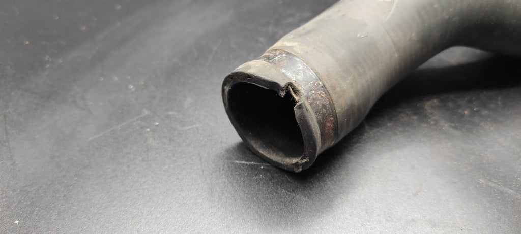 Alfa Romeo 147 1.9JTD 16V 103kW  2003 Diesel Engine Radiator Coolant Pipe Hose