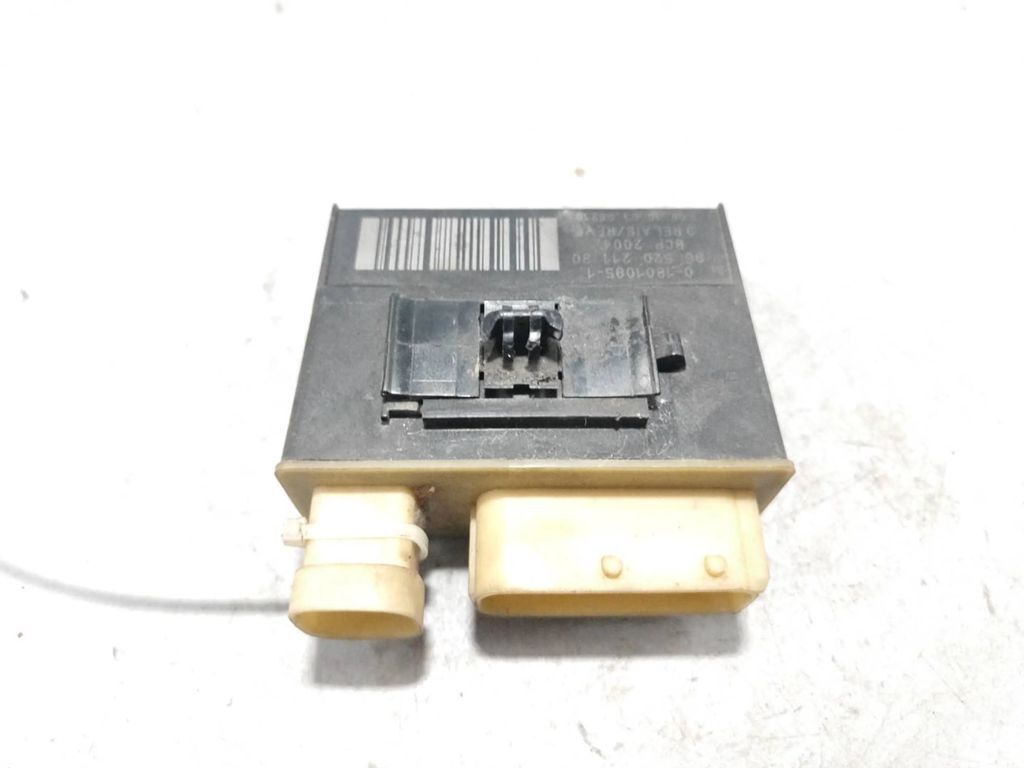 Citroen C5 2.0HDi Diesel 2010 Glow plug pre heat relay 9652021180 