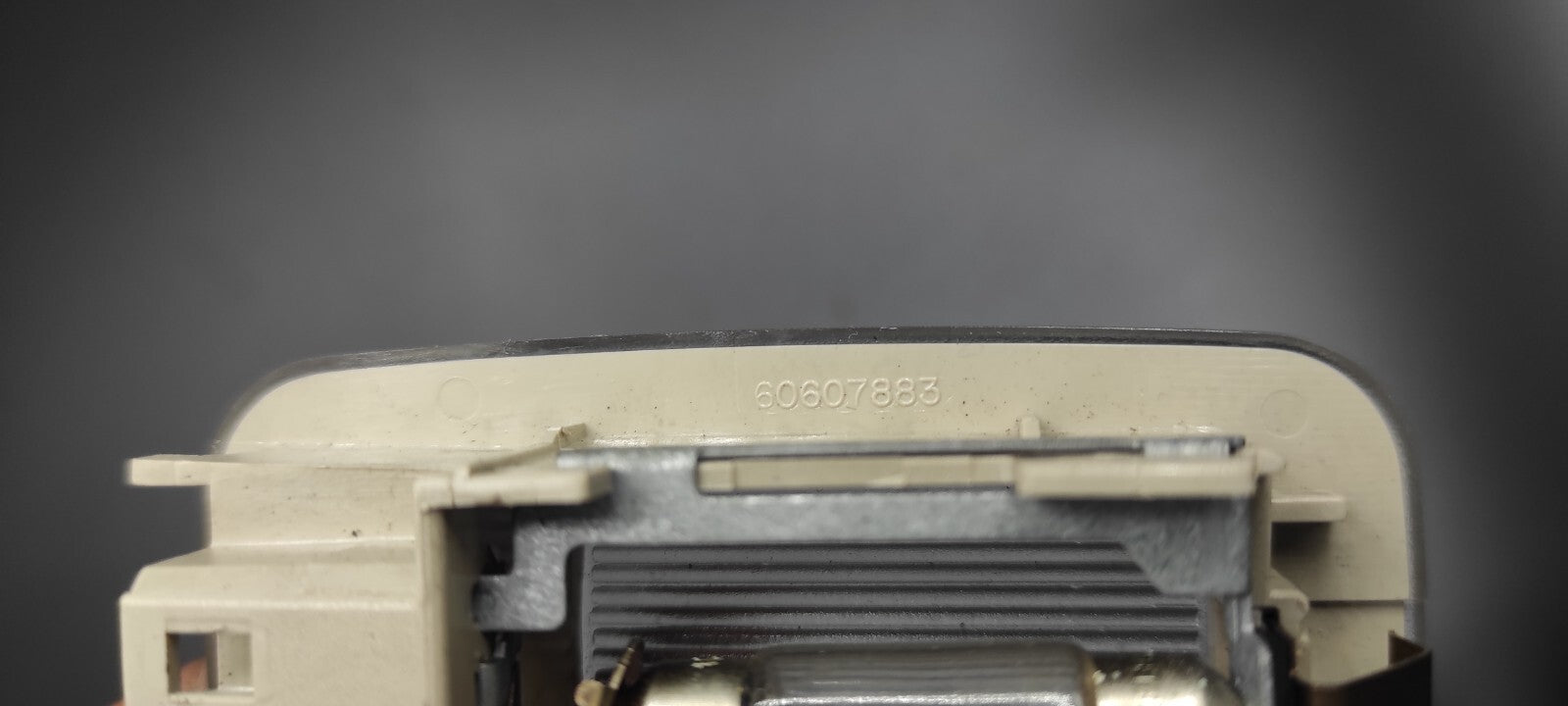 Alfa Romeo 156 2.4JTD 110kW 2001 Rear Interior Roof Reading Light 60607883