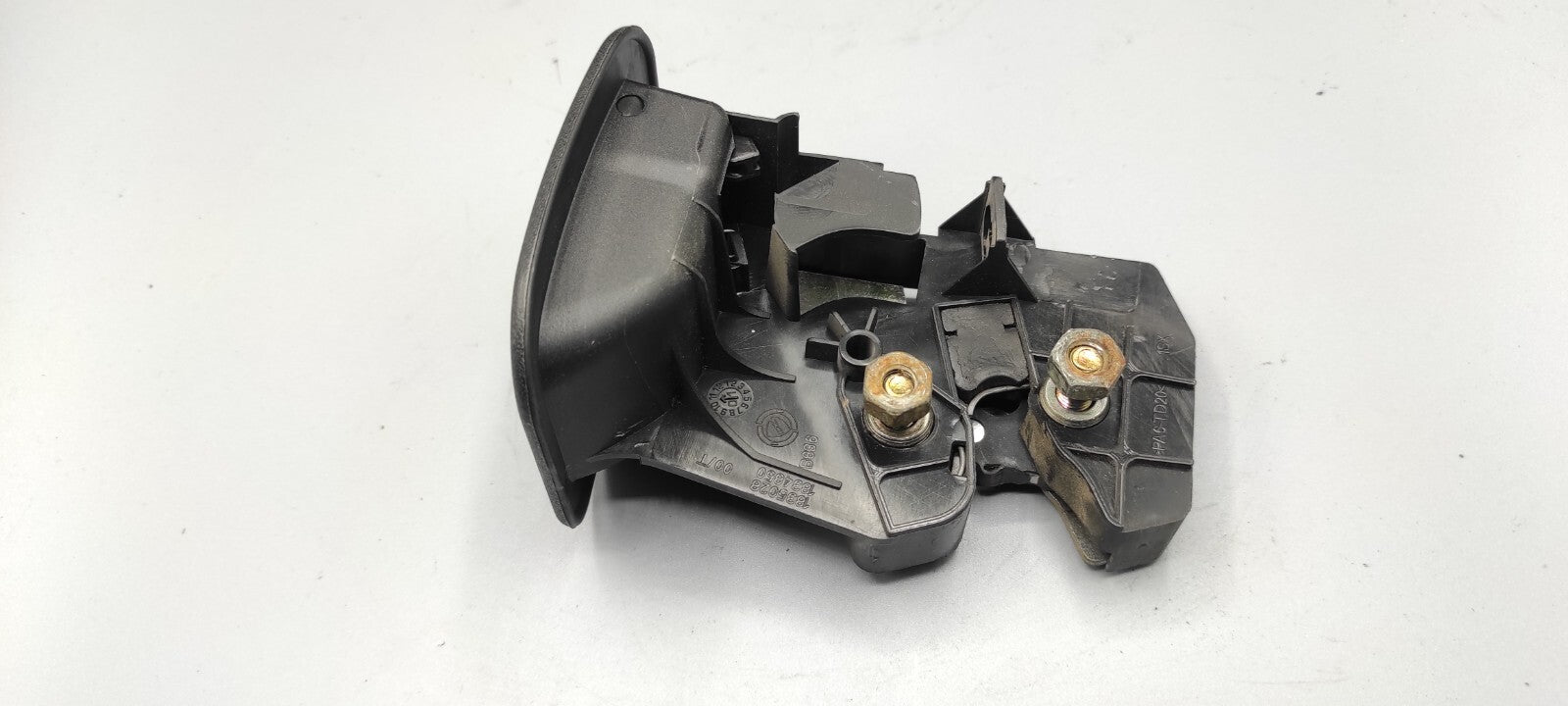 Alfa Romeo 156 SW 2.4JTD 110kW 2002 Rear Seat Lock Latch 1835028 1834850