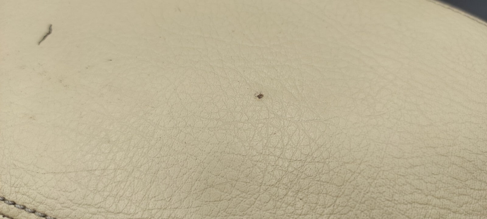 Ford Mondeo MK3 2.5 V6 2004 LHD Center Console Leather Armrest