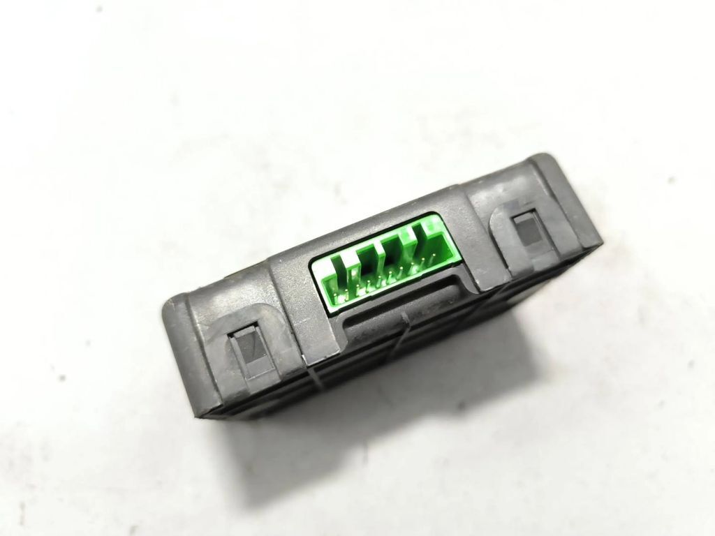 Volvo S40 V40 2000 Immobilizer control unit module 30865187 