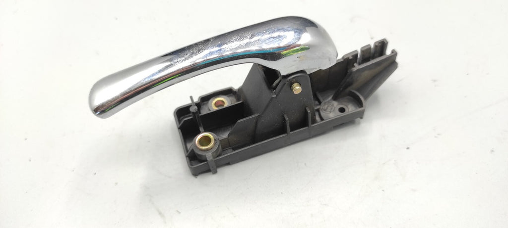 Alfa Romeo 166 2.4JTD 110kW Diesel 2002 Rear Left Interior Inner Door Handle