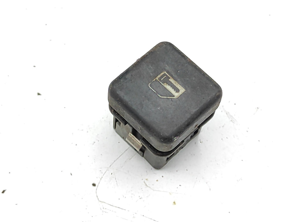 BMW 5 SERIES E39 530D 1999 Central Door Lock Switch Button 8360828