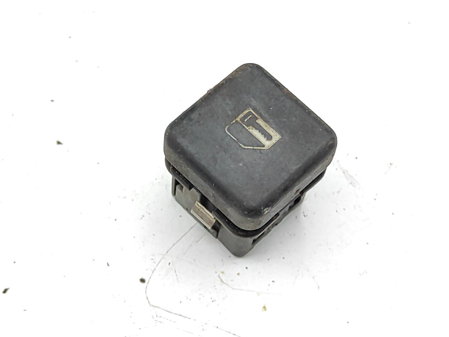 BMW 5 SERIES E39 530D 1999 Central Door Lock Switch Button 8360828