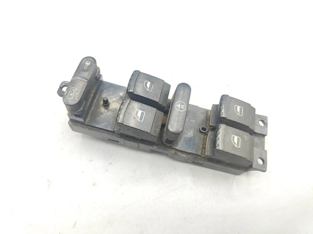 Volkswagen Golf IV MK4 1999 Electric window control switch 1J4959857 