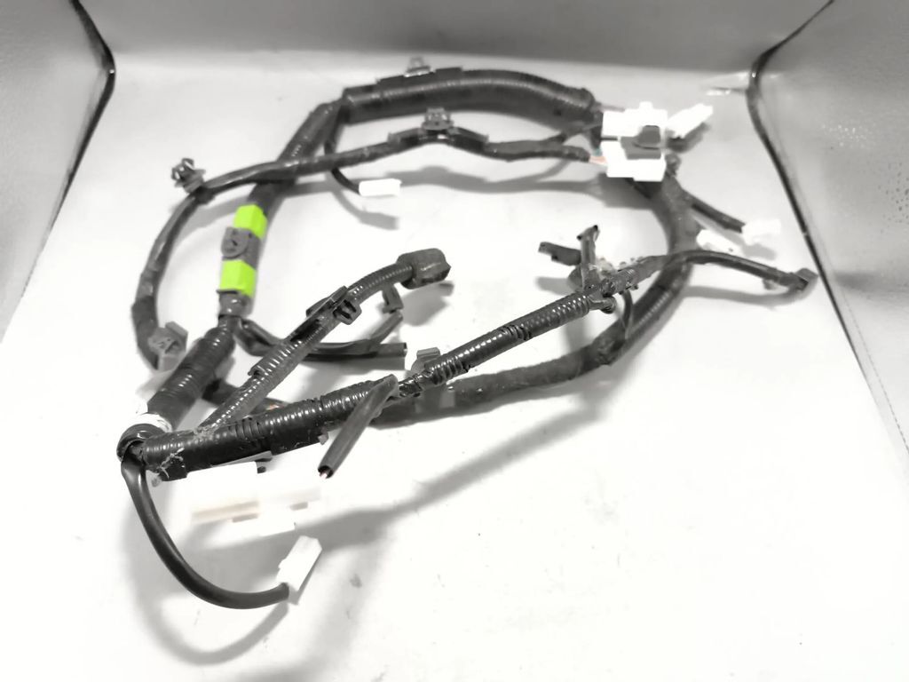 Mazda 3 BM III Hatchback 2014 Rear Tailgate trunk wiring harness BHV367060A 