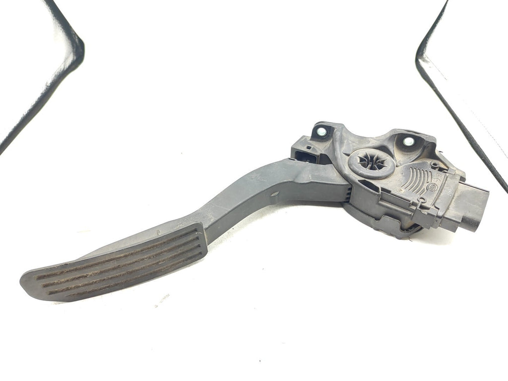 Land Rover Freelander LR2 2009 LHD Gas Throttle Accelerator pedal 7G9N9F836EA
