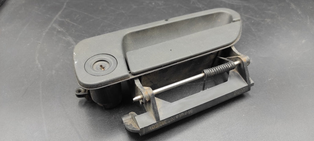 Citroen Xantia 2000 LHD Front Left Door Exterior Handle Trim 9610006477