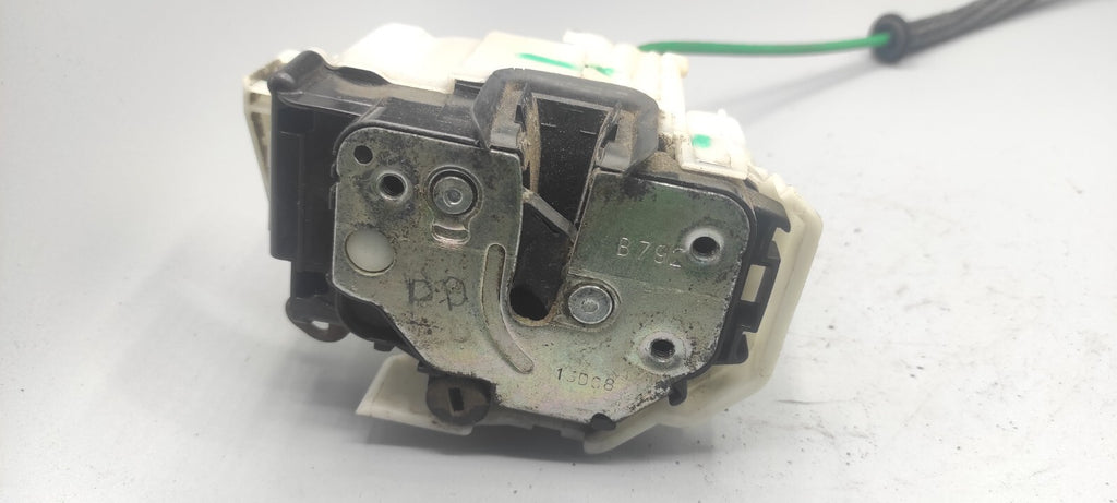 Alfa Romeo 159 1.9JTDm 110kW Diesel 2008 LHD Front Right Door Lock B792