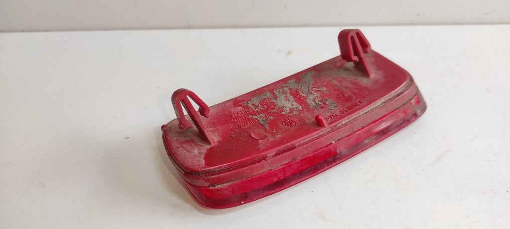 Peugeot 607 3.0i V6 Petrol 2001 LHD Rear Bumper Reflector Light