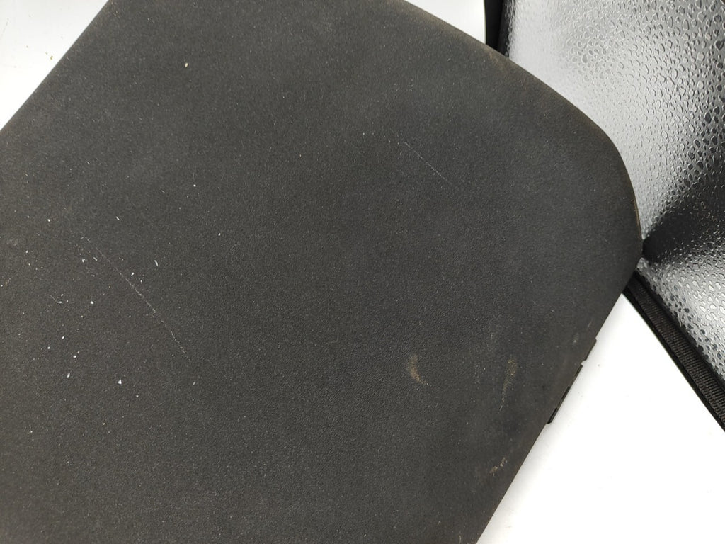 Alfa Romeo GT 1.9JTD 2005 LHD Front Right Dashboard Glovebox