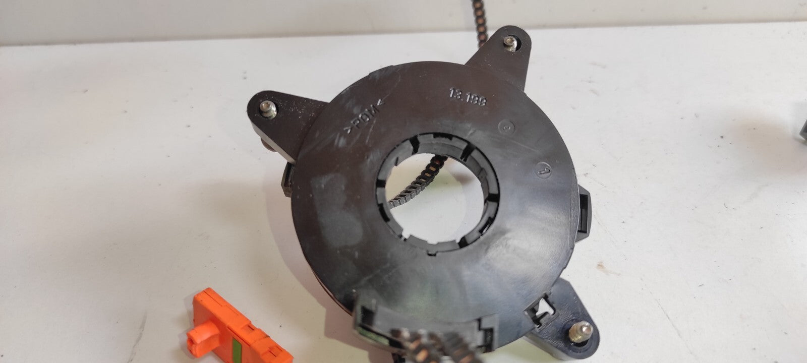 Peugeot 607 3.0i V6 2001 LHD Steering Wheel Slip Ring Squib 02658