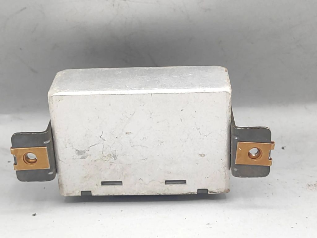 Audi A4 S4 B5 8D 1995 Alarm control units module 8D0951173 