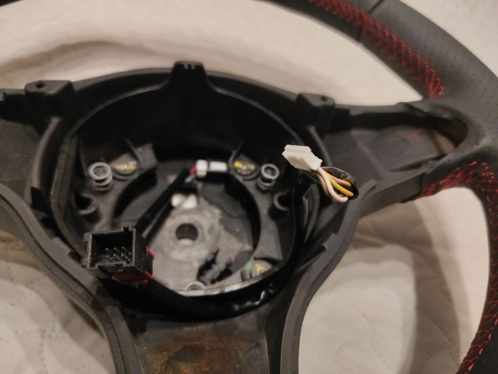 Alfa Romeo 159 JTDM JTS 2006 Steering wheel / NEW LEATHER