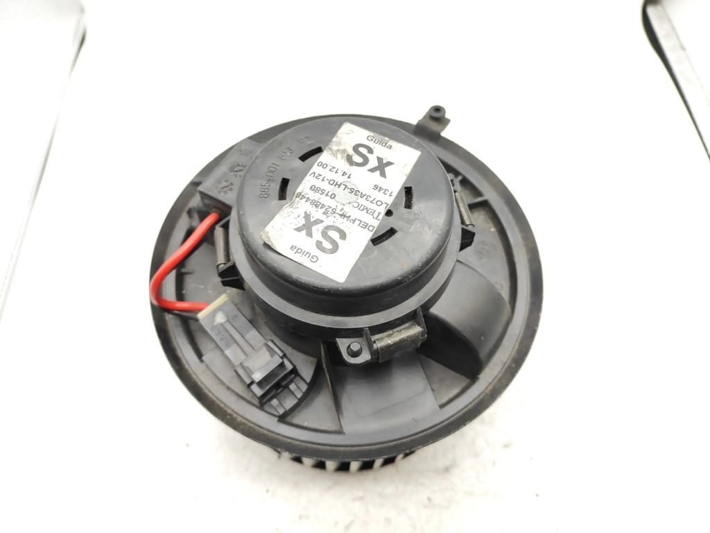 Alfa Romeo 147 1.9JTD 88kW 8V FL 2007 LHD Heater blower fan motor 52488448  