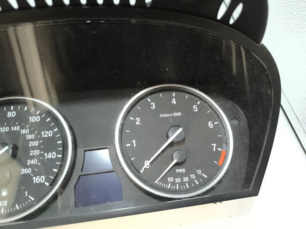 62109194887 BMW 5 E60 E61 2008 Petrol speedometer instrument cluster 