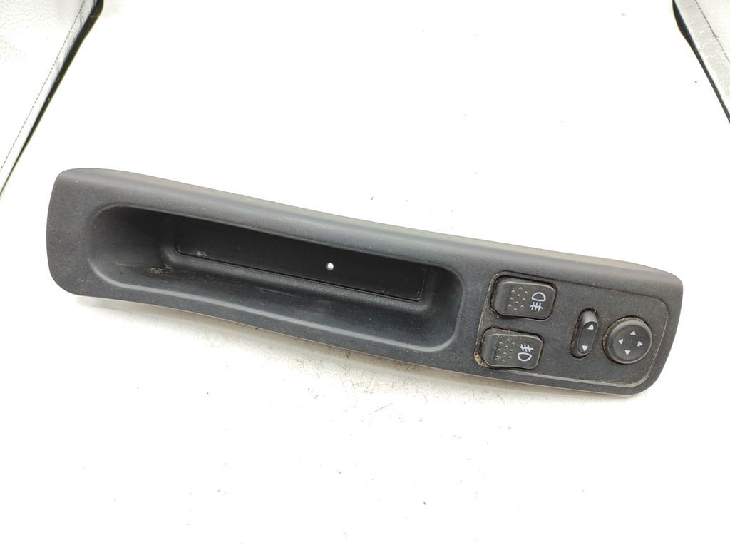 Alfa Romeo 156 SW 2000 Wing mirror / Fog control switch button 156016000 