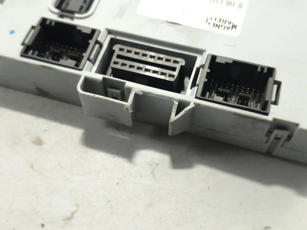 Fiat Stilo 1.9JTD 85kW 2004 Diesel BSM Control unit 51715862 