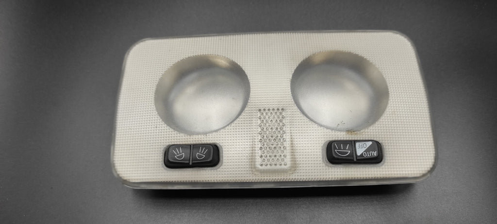 Alfa Romeo 147 1.9JTD 85kW 8V 2004 Interior Front Roof Lighting Dome 1520400000