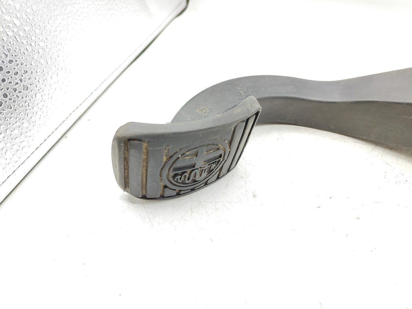 Alfa Romeo 159 Brera 2.4JTDm Diesel 2009 LHD Gearbox Clutch Pedal 3809391012