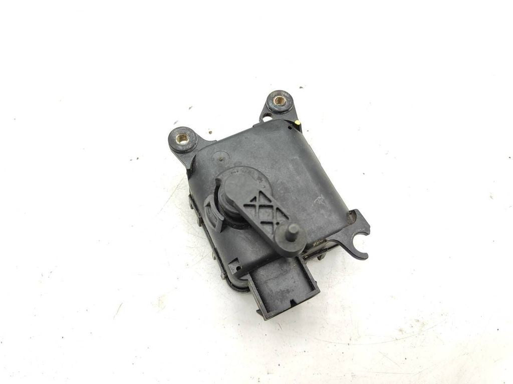 Lancia Lybra 2001 Air heater flap actuator motor 0132801157 