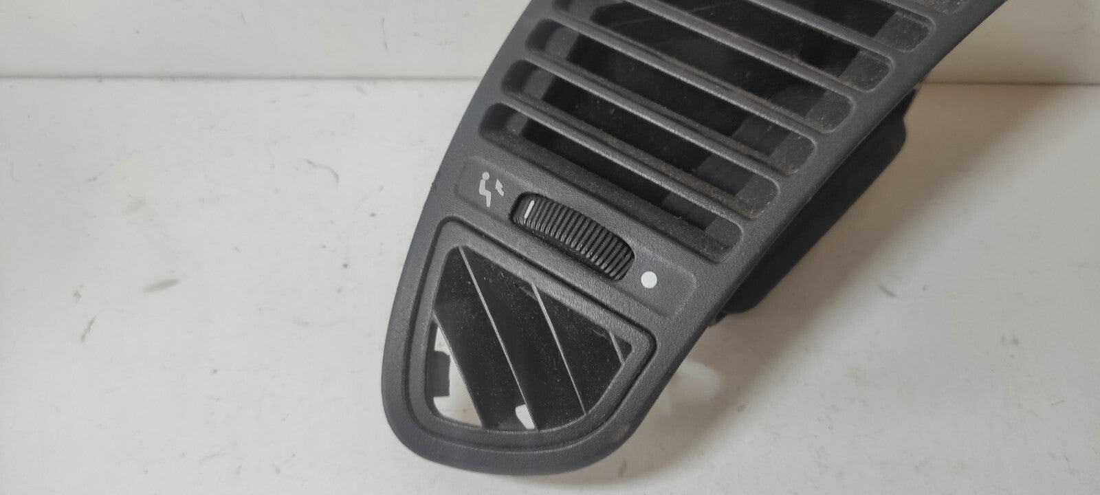Alfa Romeo 156 1.9JTD 8V 2004 LHD Front Dash Panel Air Vent Grill