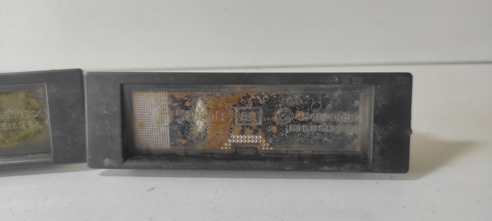 Alfa Romeo 147 1.9JTD 2003 Rear Bumper Licence Plate Light Set 46408006