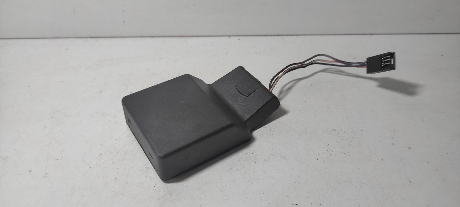 Alfa Romeo 156 1.9JTD 85kW Diesel 2004 Front Windshield Rain Sensor 46771010