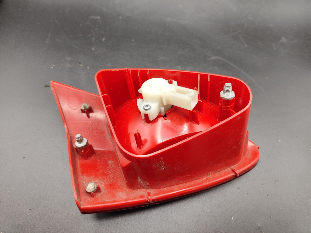 Alfa Romeo 147 1.9JTD 16V 2004 Rear Right Taillight Lamp 46556346 46747825