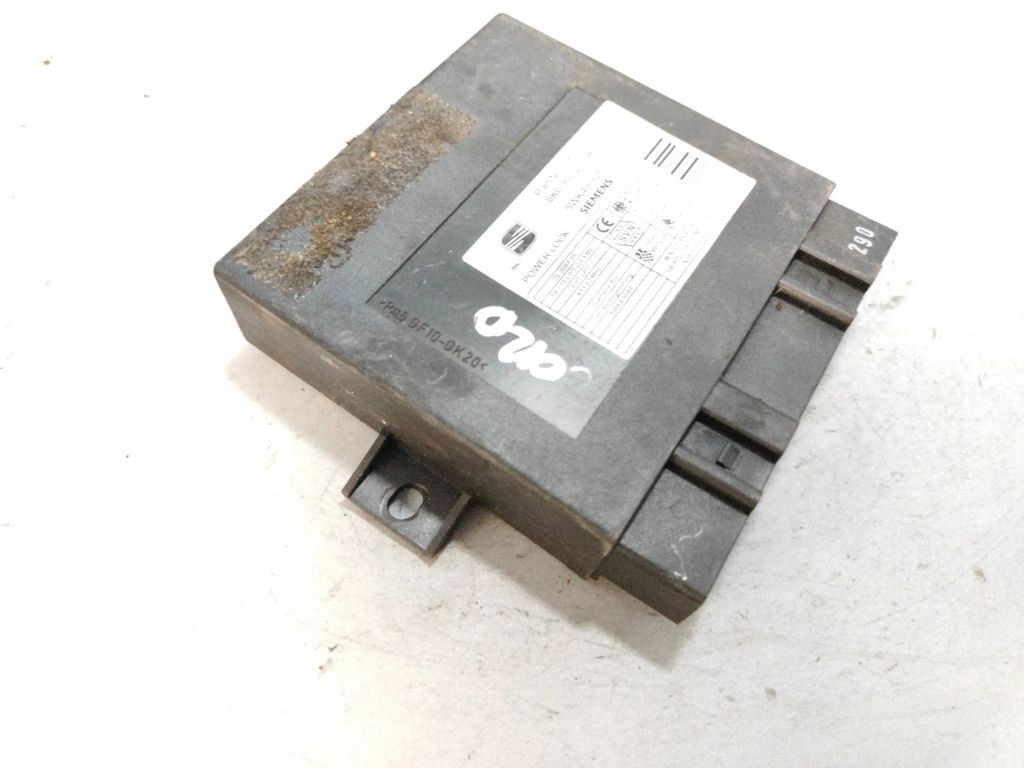 Seat Cordoba 6K 2000 Comfort convenience body module 6K0962258A 