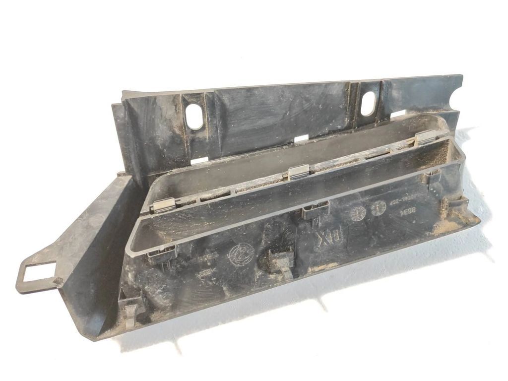 Alfa Romeo 156 Pre Facelift 2000 Front right upper grill 156017391 