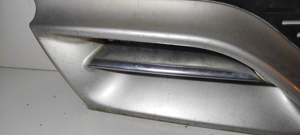 Alfa Romeo 166 2.4JTD 110kW 2003 Front Right Bumper Upper Grill 156016559 Silver