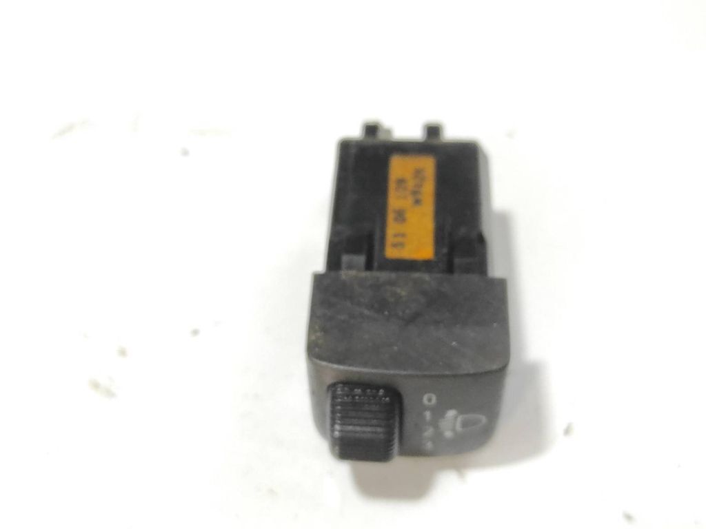Saab 9-5 2.0T 110kW Petrol 2000 Headlight level height control switch 5106109 